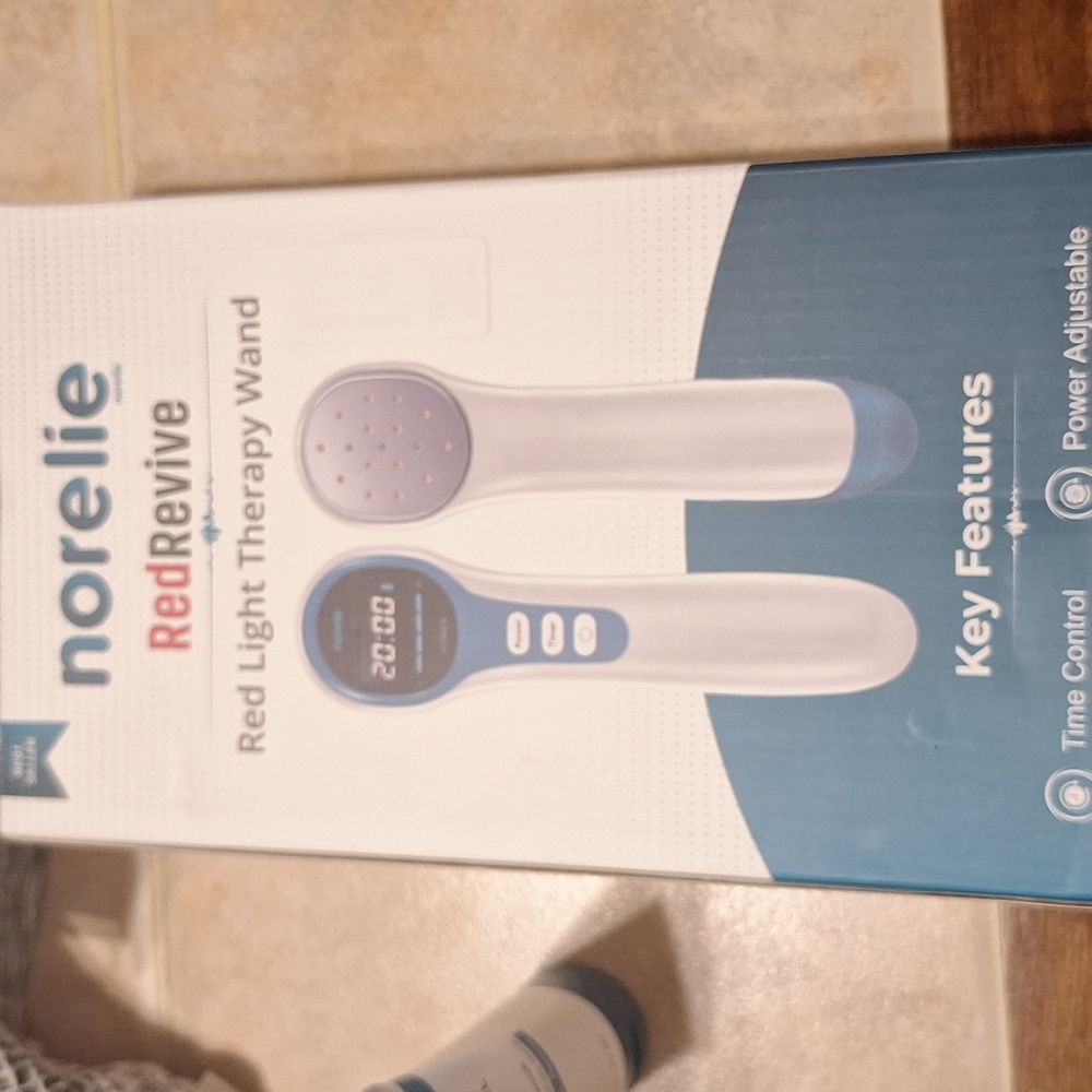 RedRevive‎ Cold Laser Therapy Device Bundle - Picture 4 of 7
